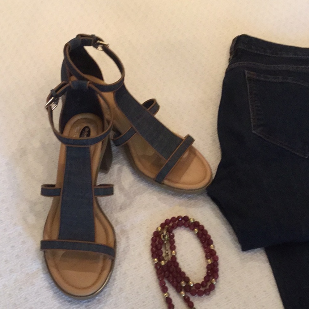 Dr. Scholl’s denim and leather sandals.